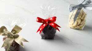 Stylish Last Minute Chocolate Gifts Your Customers Won't be Able to Resist